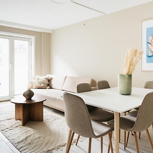 Stay Urban - Stylish Scandinavian Gem With French Balcony